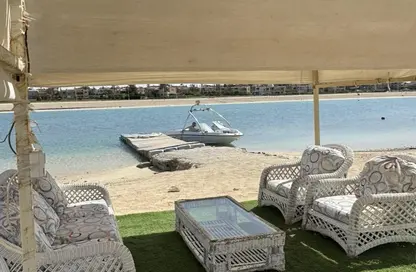 فيلا - 5 غرف نوم - 4 حمامات للبيع في مارينا 2 - مارينا - العلمين - الساحل الشمالي