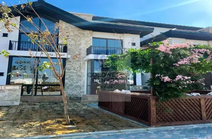 Townhouse - 4 Bedrooms - 3 Bathrooms for sale in Mountain View iCity - 5th Settlement Compounds - The 5th Settlement - New Cairo City - Cairo