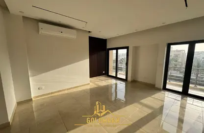 Apartment - 3 Bedrooms - 2 Bathrooms for rent in Moon Residences - Fifth Square - The 5th Settlement - New Cairo City - Cairo