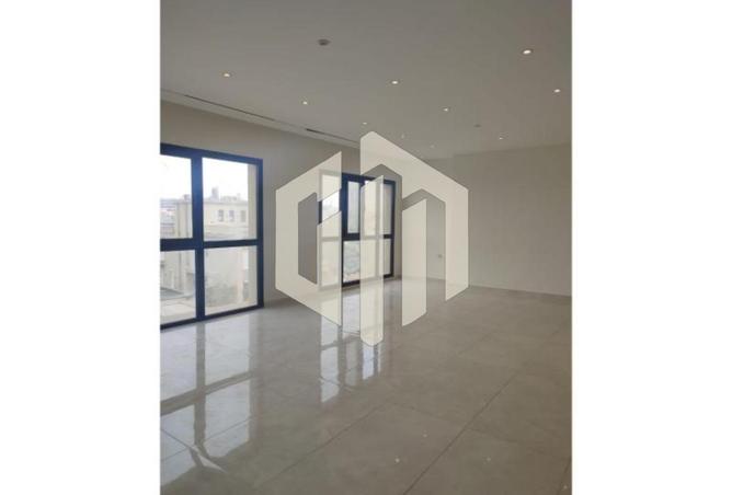 64137618 - Property Image 3