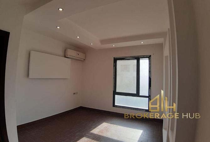 8583165 - Property Main Image