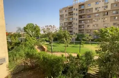 Apartment - 2 Bedrooms - 1 Bathroom for sale in B6 - Madinaty - Cairo