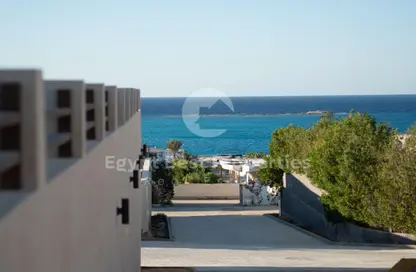 شاليه - 2 غرف نوم - 2 حمامات للبيع في بيت البحر - سيدي حنيش - الساحل الشمالي