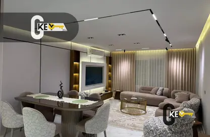 شقة - 3 غرف نوم - 2 حمامات للايجار في شارع احمد بن حنبل - الرحاب المرحلة الأولى - الرحاب - مدينة القاهرة الجديدة - القاهرة