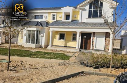 Villa - 4 - 4 for sale in Mountain View iCity October - 6 October Compounds - 6 October City - Giza