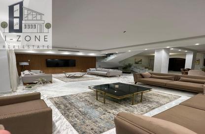 Villa - 5 Bedrooms - 5 Bathrooms for rent in Hyde Park - New Cairo City - Cairo