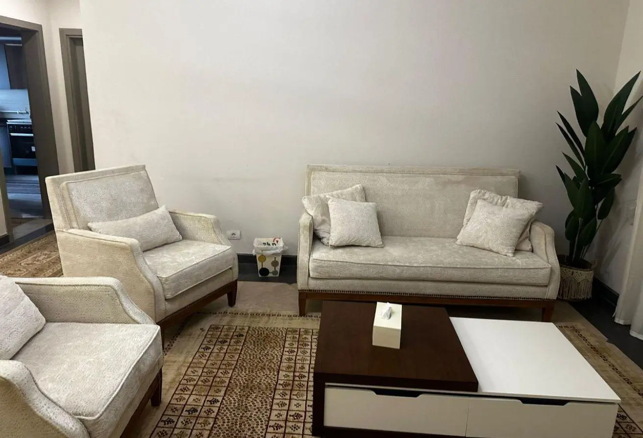 98553694 - Property Main Image