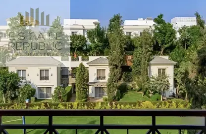 Villa - 3 Bedrooms - 4 Bathrooms for sale in Mountain View 1.1 - 5th Settlement Compounds - The 5th Settlement - New Cairo City - Cairo