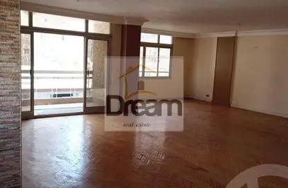 Co-Working Space - 7+ Bedrooms - 5 Bathrooms for rent in Shehab St. - Mohandessin - Giza