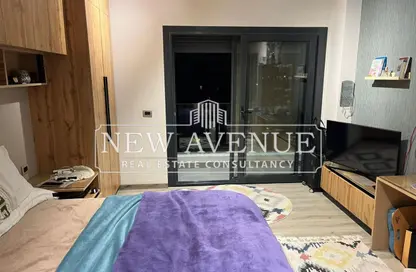 شقة - 2 غرف نوم - 2 حمامات للبيع في كمبوند البروج - كمبوندات الشروق - مدينة الشروق - القاهرة