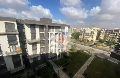 Apartment - 3 Bedrooms - 3 Bathrooms for sale in New Cairo City - Cairo