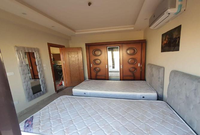 8572910 - Property Image 3