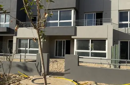Townhouse - 3 Bedrooms - 3 Bathrooms for sale in Kayan - Sheikh Zayed Compounds - Sheikh Zayed City - Giza