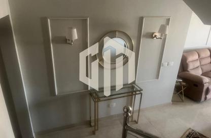 (بنتهاوس  (روف - 3 غرف نوم - 3 حمامات للايجار في مون ريزيدنس - فيفث سكوير - التجمع الخامس - مدينة القاهرة الجديدة - القاهرة