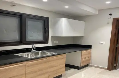 شقة - 3 غرف نوم - 3 حمامات للبيع في 6 ويست - بيفرلي هيلز - كمبوندات الشيخ زايد - الشيخ زايد - الجيزة