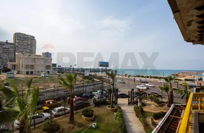 Apartment - 3 Bedrooms - 2 Bathrooms for sale in Zezenia - Hay Sharq - Alexandria Apartment - 3 Bedrooms - 2 Bathrooms for sale in Zezenia - Hay Sharq - Alexandria