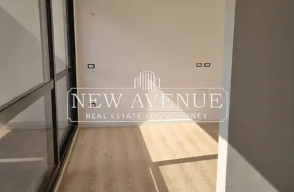 (بنتهاوس  (روف - 3 غرف نوم - 3 حمامات للبيع في باتيو كازا - الباتيو - كمبوندات الشروق - مدينة الشروق - القاهرة