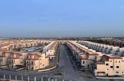 منزل مزدوج - 8 غرف نوم - 8 حمامات للبيع في صوارى - كمبوندات الاسكندرية - الاسكندرية
