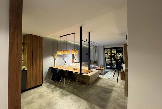 8606906 - Property Image 2