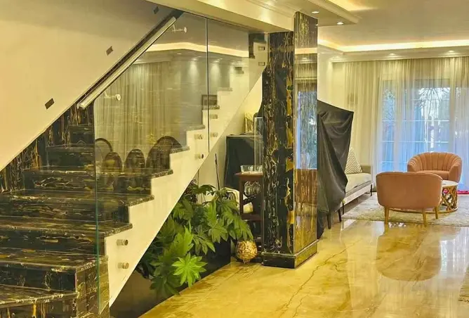 117016993 - Property Image 2