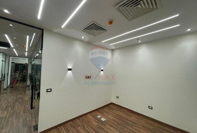 87511708 - Property Image 3