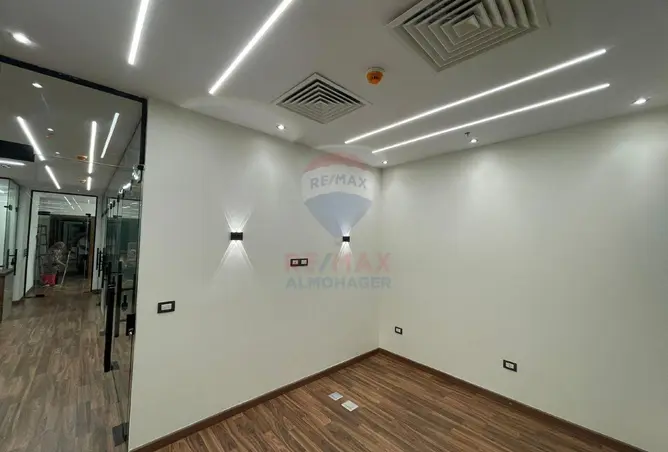 87511708 - Property Image 3