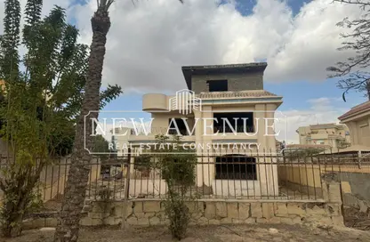 فيلا - 4 غرف نوم - 4 حمامات للبيع في جولدن هايتس - المستثمرين الشمالية - مدينة القاهرة الجديدة - القاهرة