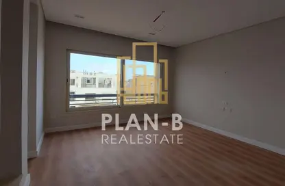 تاون هاوس - 3 غرف نوم - 3 حمامات للايجار في نيو جيزة - طريق مصر اسكندرية الصحراوي - مدينة 6 أكتوبر - الجيزة