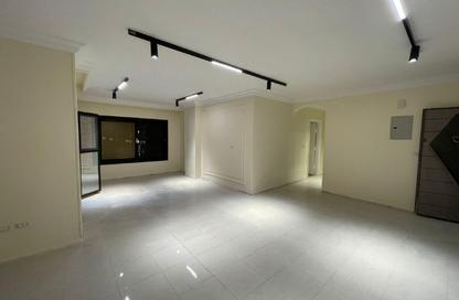 Apartment - 3 Bedrooms - 2 Bathrooms for sale in Al Amal St. - Sheikh Zayed City - Giza