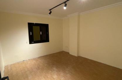 Apartment - 3 Bedrooms - 2 Bathrooms for sale in Al Amal St. - Sheikh Zayed City - Giza
