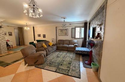Apartment - 2 Bedrooms - 1 Bathroom for rent in Saraya - Sidi Beshr - Hay Awal El Montazah - Alexandria