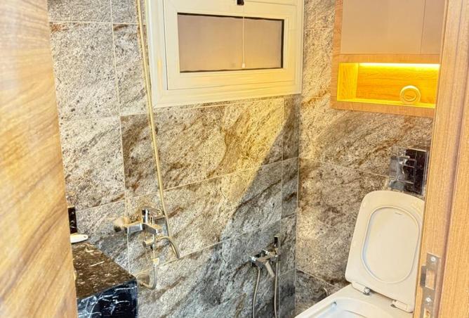 8480493 - Property Image 2