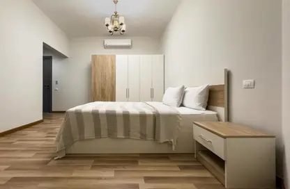 شقة - 3 غرف نوم - 4 حمامات للايجار في القطامية بلازا - التجمع الاول - مدينة القاهرة الجديدة - القاهرة