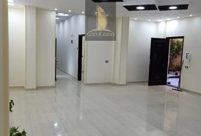 102911497 - Property Image 2
