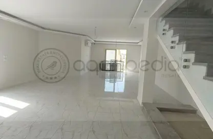 iVilla - 3 Bedrooms - 4 Bathrooms for rent in Mountain View Hyde Park - 5th Settlement Compounds - The 5th Settlement - New Cairo City - Cairo