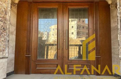 Apartment - 3 Bedrooms - 3 Bathrooms for sale in New Narges - New Cairo City - Cairo