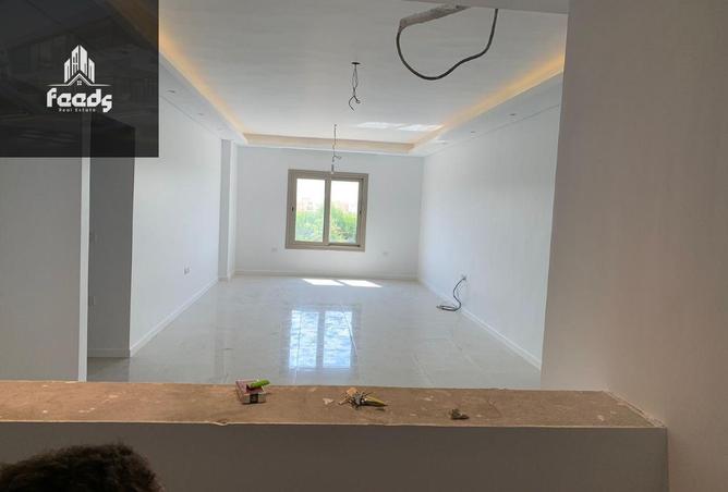 8583630 - Property Image 2