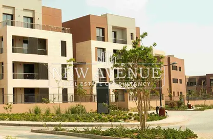Apartment - 2 Bedrooms - 2 Bathrooms for sale in District 5 - 5th Settlement Compounds - The 5th Settlement - New Cairo City - Cairo