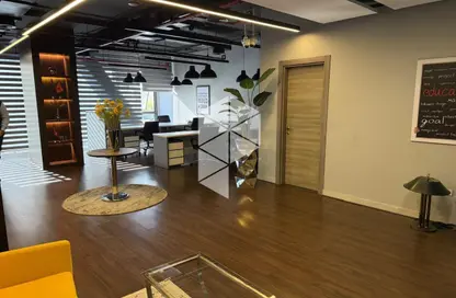 Office Space - 7+ Bedrooms - 2 Bathrooms for rent in Eastown - 5th Settlement Compounds - The 5th Settlement - New Cairo City - Cairo