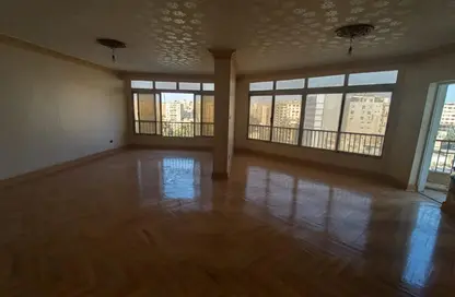 شقة - 3 غرف نوم - 2 حمامات للايجار في شارع القبه - روكسي - مصر الجديدة - القاهرة