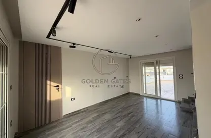 (بنتهاوس  (روف - 3 غرف نوم - 3 حمامات للايجار في ماونتن فيو هايد بارك - كمبوندات التجمع الخامس - التجمع الخامس - مدينة القاهرة الجديدة - القاهرة