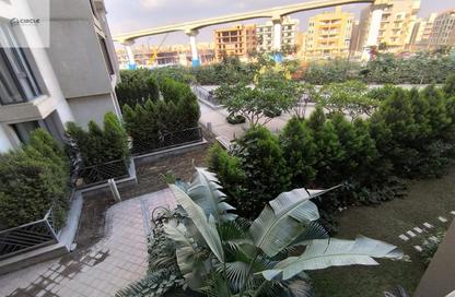 Apartment - 3 Bedrooms - 3 Bathrooms for sale in Eastown - 5th Settlement Compounds - The 5th Settlement - New Cairo City - Cairo