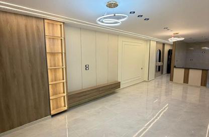 Apartment - 3 Bedrooms - 2 Bathrooms for sale in Gate 3 old - Khafre - Hadayek El Ahram - Giza