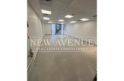 Office Space - 1 Bedroom - 1 Bathroom for rent in Hyde Park Business District Mall - South Teseen St. - The 5th Settlement - New Cairo City - Cairo