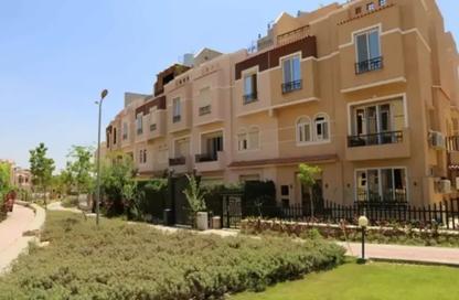 تاون هاوس - 5 - 7+ للبيع في قطامية جاردنز - كمبوندات القطامية - القطامية - مدينة القاهرة الجديدة - القاهرة