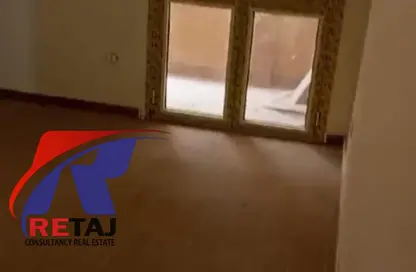 Whole Building - 3 Bedrooms - 2 Bathrooms for rent in South Investors Area - New Cairo City - Cairo