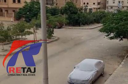 Whole Building - 3 Bedrooms - 2 Bathrooms for rent in South Investors Area - New Cairo City - Cairo