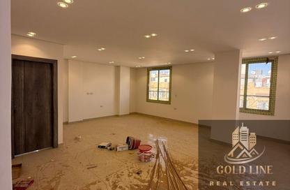Apartment - 3 Bedrooms - 2 Bathrooms for sale in Mohamed Naguib Axis - Abou El Houl - New Cairo City - Cairo
