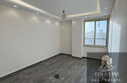 Apartment - 3 Bedrooms - 2 Bathrooms for sale in Mohamed Naguib Axis - Abou El Houl - New Cairo City - Cairo