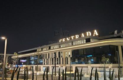 Office Space - Studio - 2 Bathrooms for rent in Centrada Plaza - Juhayna Square - 6 October City - Giza